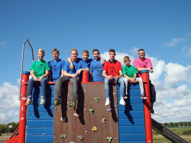 2014 Dorf 09