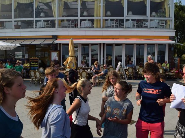 14.08.2015