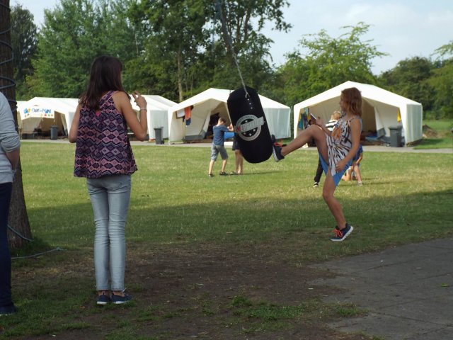 16.08.2015