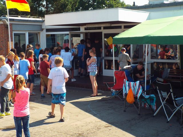 22.08.2015