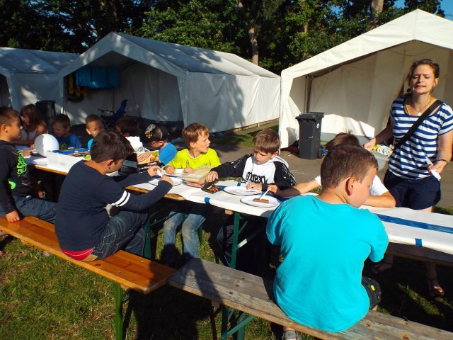23.08.2015