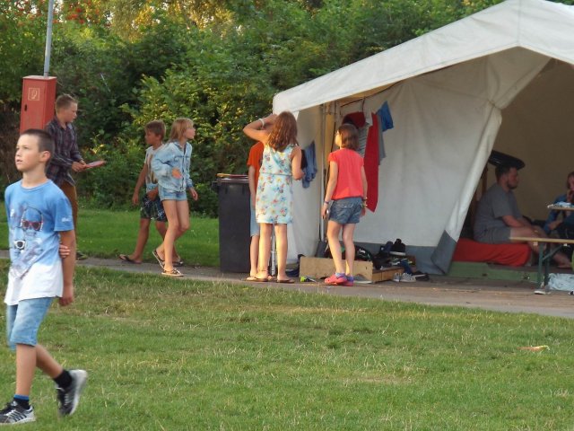 23.08.2015