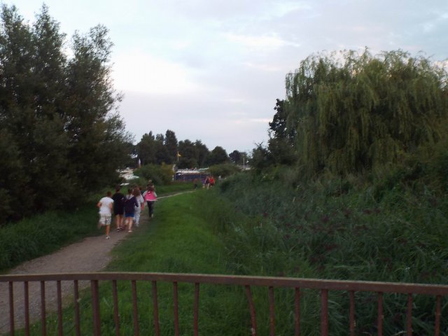 24.08.2015