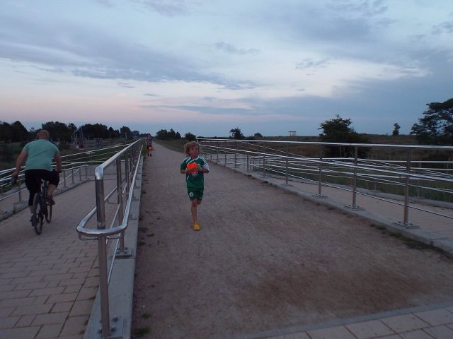 24.08.2015