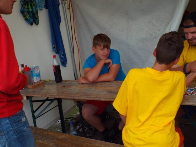 27.08.2015