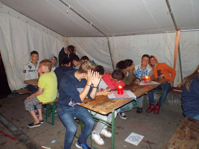 27.08.2015