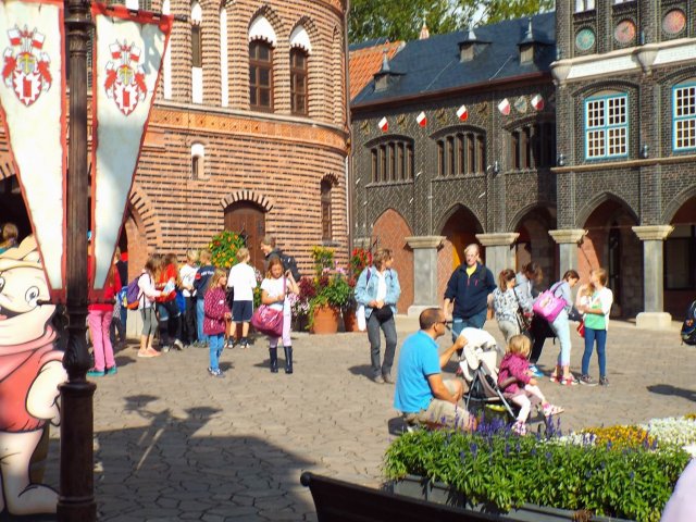 28.08.2015