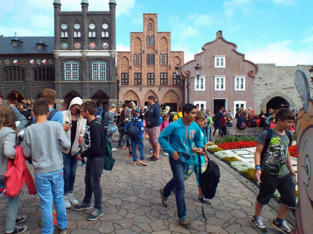 28.08.2015
