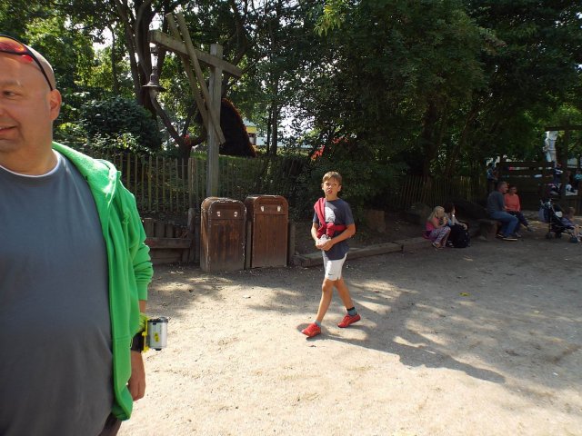28.08.2015