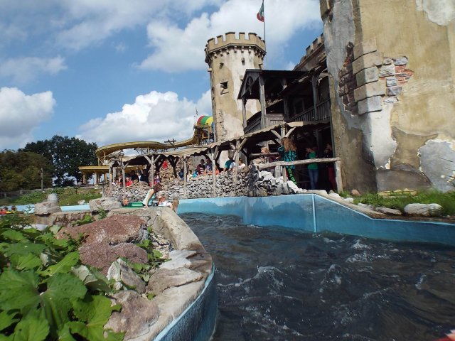 28.08.2015