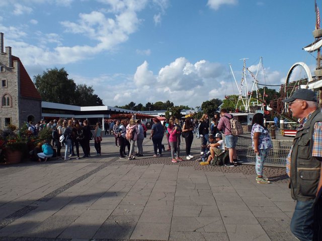 28.08.2015