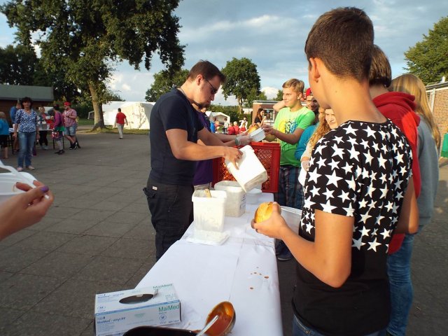 28.08.2015