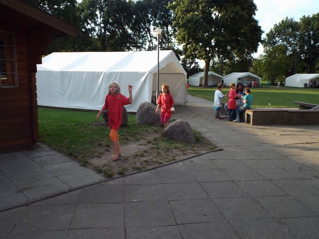 28.08.2015